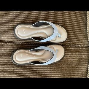 Nike Flip flops